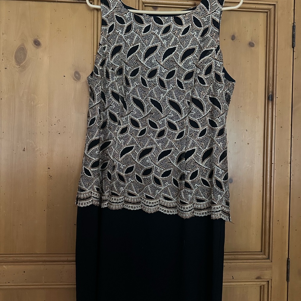 Rabbit Rabbit Rabbit Gold and Silver Sheath Dress Sleeveless Scoop Neck